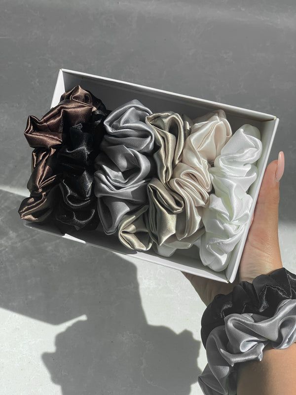 Earth Scrunchie Gift Set